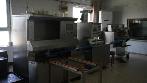 库尔勒 乡村食品加工厂，架起就业与销售'零距离'桥梁